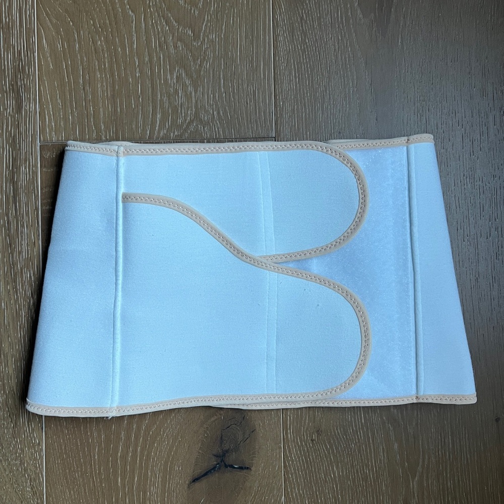 BELLY BANDIT B.F.F. MATERNITY BELLY WRAP IN CREAM S